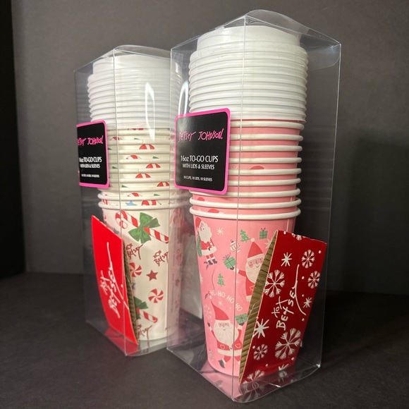 Betsey Johnson travel cups with lids and sleeves ♥️🎅🏻✨ - Picture 3 of 5